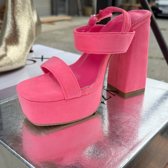 Pink Platform Sandals - Picture 2 of 3